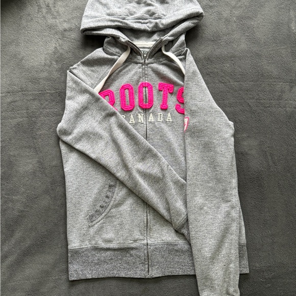 Roots Canada Grey Hoodie - Picture 1 of 4